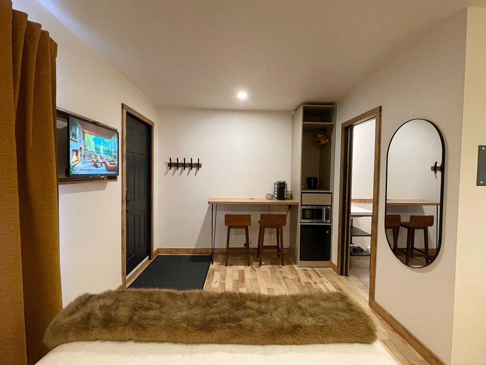 Motel Boutique Hygge บี-แซ็ง-ปอล ภายนอก รูปภาพ